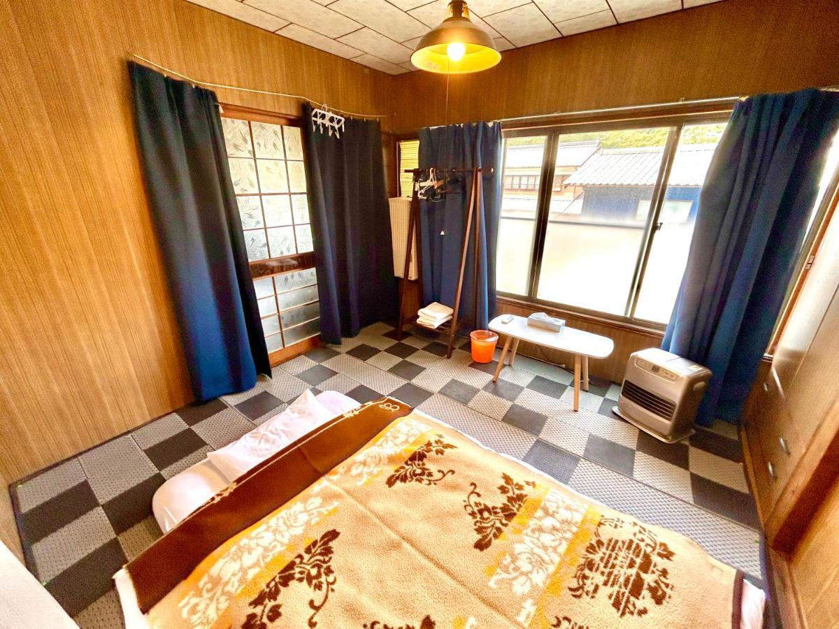 四国旅行のhub拠点 古民家ゲストハウス Heso Camp Guest house