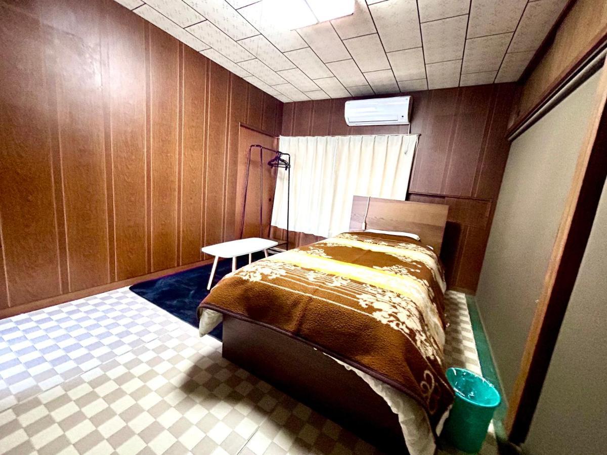 四国旅行のhub拠点 古民家ゲストハウス Heso Camp Miyoshi (Tokushima)